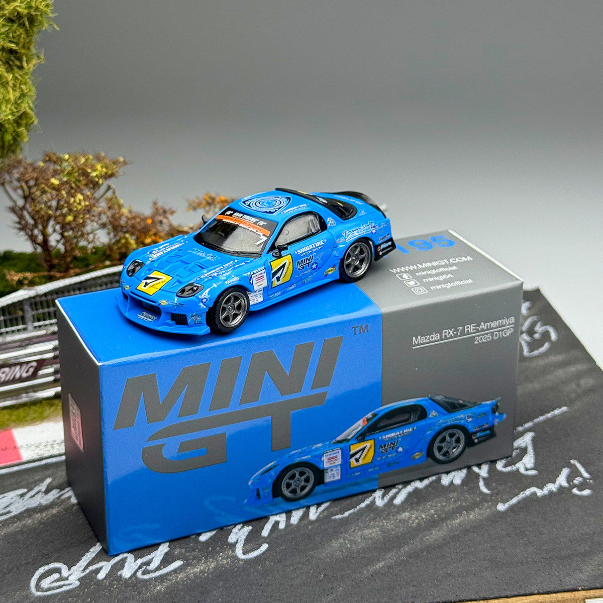 Kids Toys Usa - نموذج سيارة مازدا RX-7 RE-Amemiya 2025